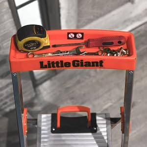 The top cap make it easy to hold all the tools you need.
