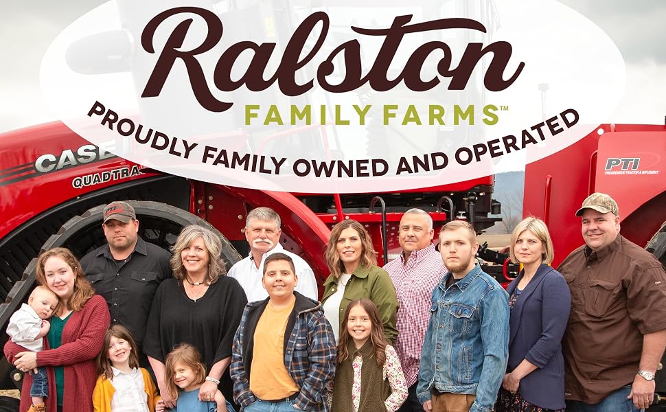 Family picture at Ralston Family Farms.