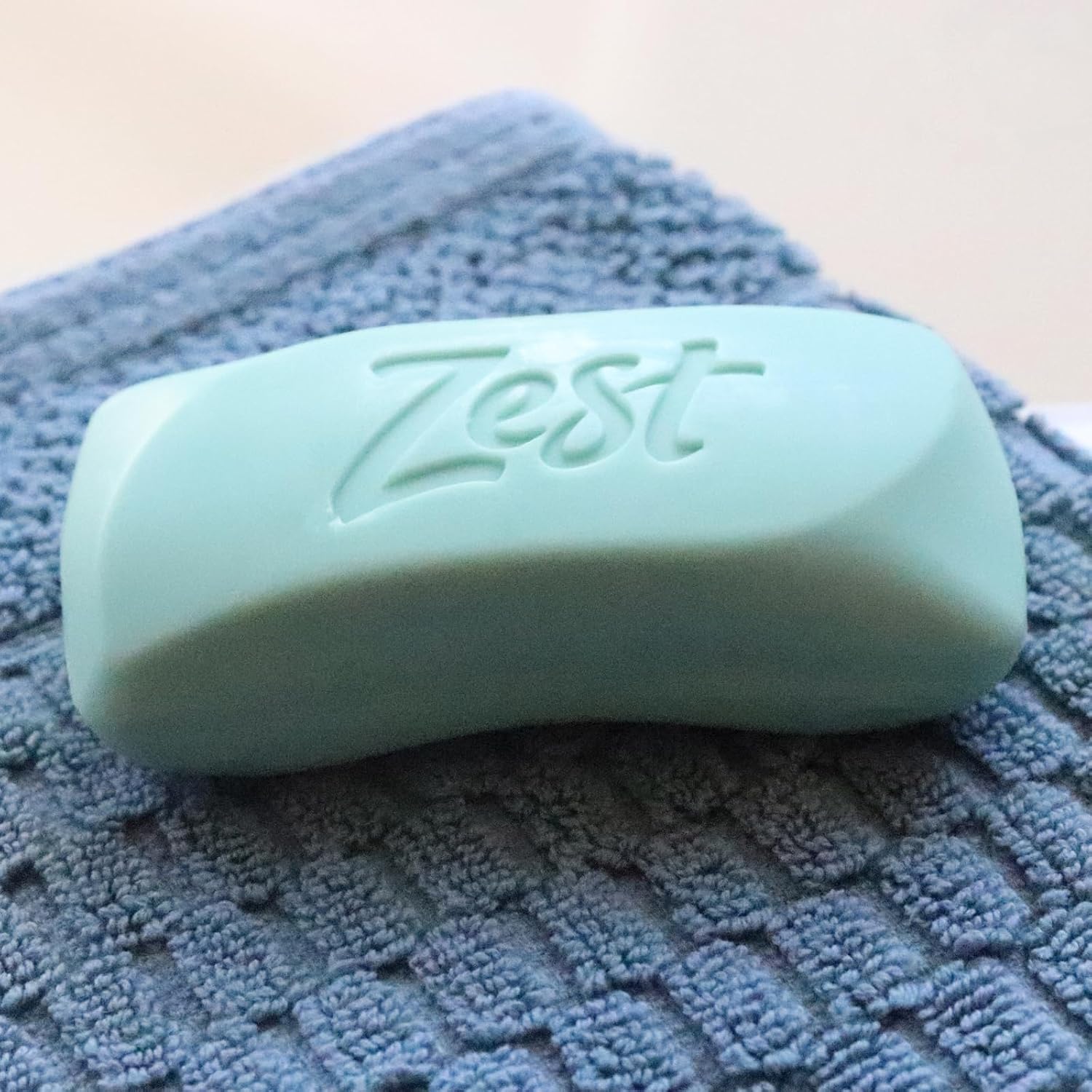 Zest Bar Soap - 8 Bars - Enriched With Cocoa Butter And Shea for Ultra Moisturizing Cleansing - Leaves Your Body Feeling Silky Smooth And Deeply Moisturized | Enriched With Cocoa Butter And Shea, Ultra Moisturizing Cleansing, Leaves Your Body Feeling Sil…