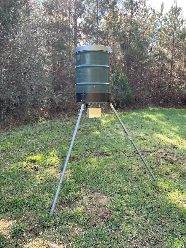 Broadcast Feeder Parts