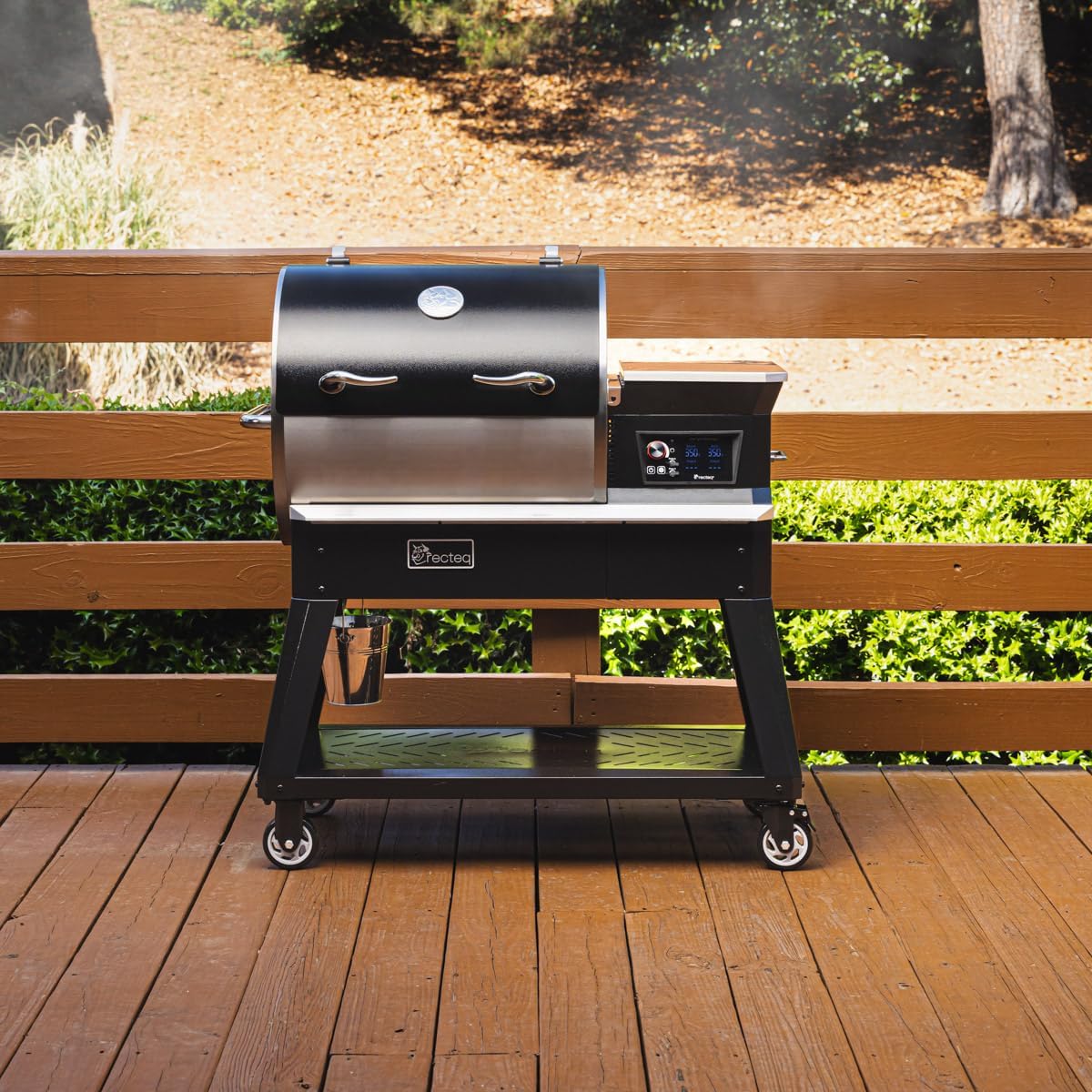 recteq Patio Legend 600 Pellet Smoker Grill with WiFi & App Connectivity, Outdoor Smokers Grills, Wood Pellet Grill, Temp Range 180° to 700+°