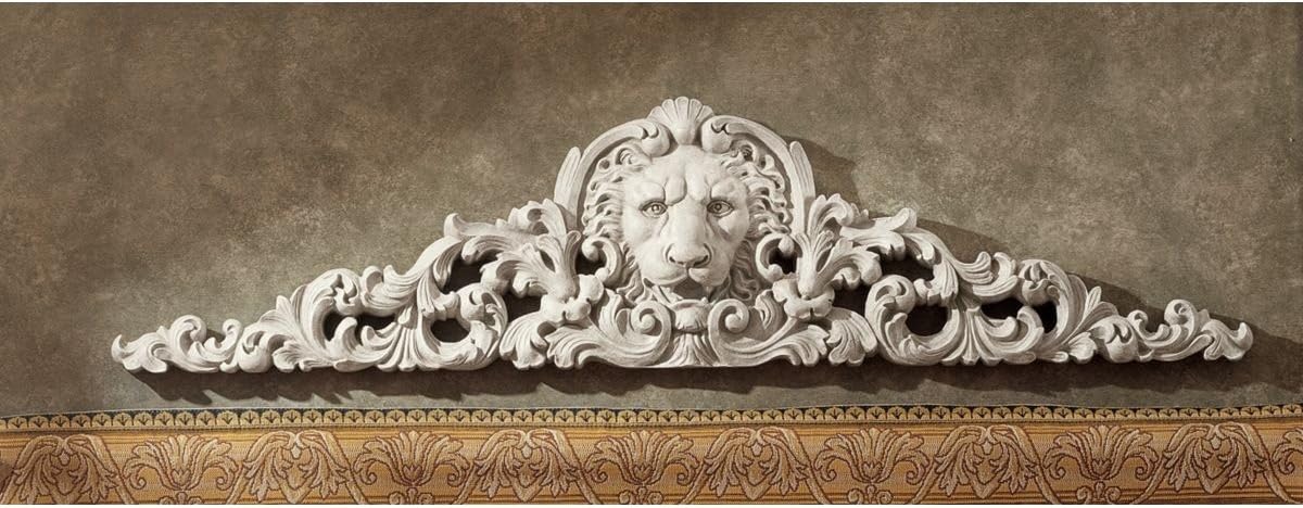 Design Toscano Remoulage Lion Sculptural Wall Pediment
