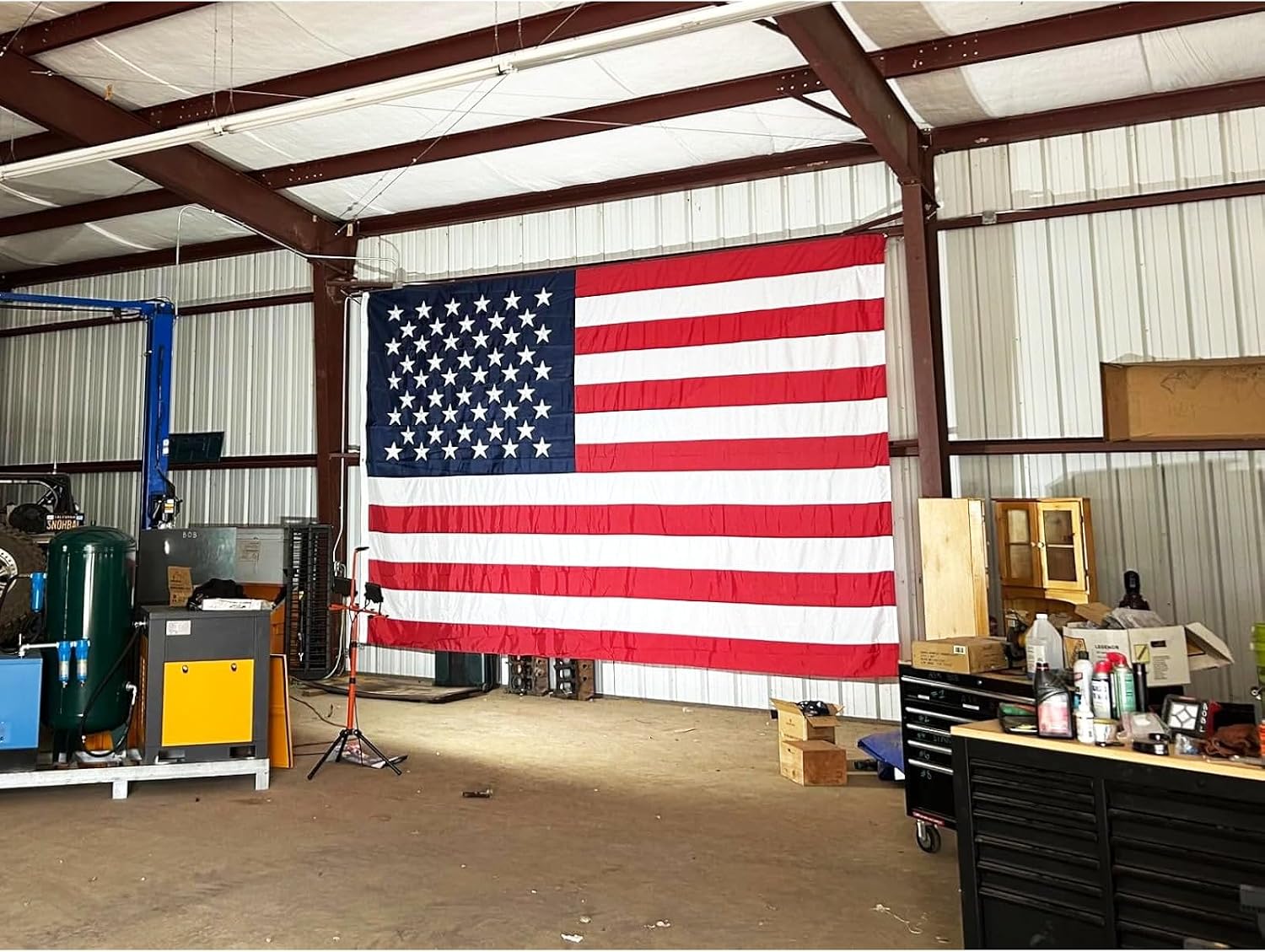 TOPFLAGS American Flag 4x6 Heavy Duty Outdoor US Flags for Outside Embroidered Stars USA Banner Sewn Stripes with Brass Grommets Vibrant Color