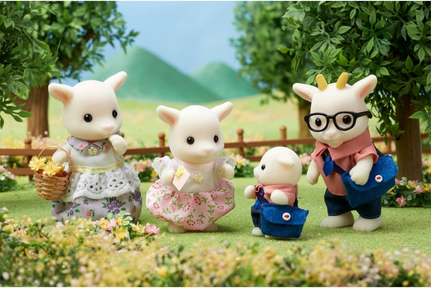Calico Critters Pickleweeds Hedgehog Family - Set of 4 Collectible Doll Figures for Children Ages 3+