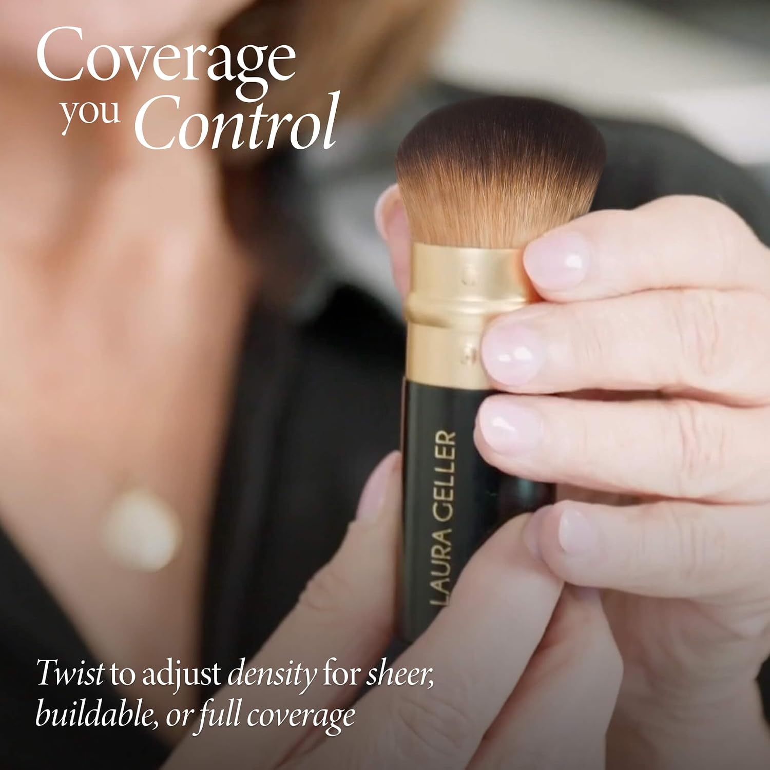 LAURA GELLER NEW YORK Makeup Brushes - Retractable Angled Kabuki Brush