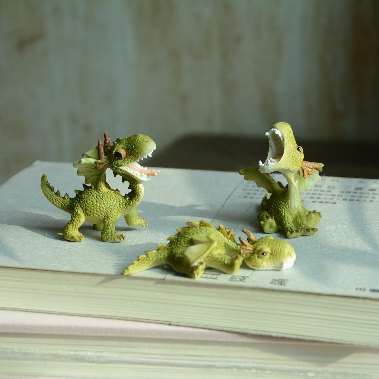Top Collection Miniature Fairy Garden and Terrarium Statue, Mini Dragon, Green