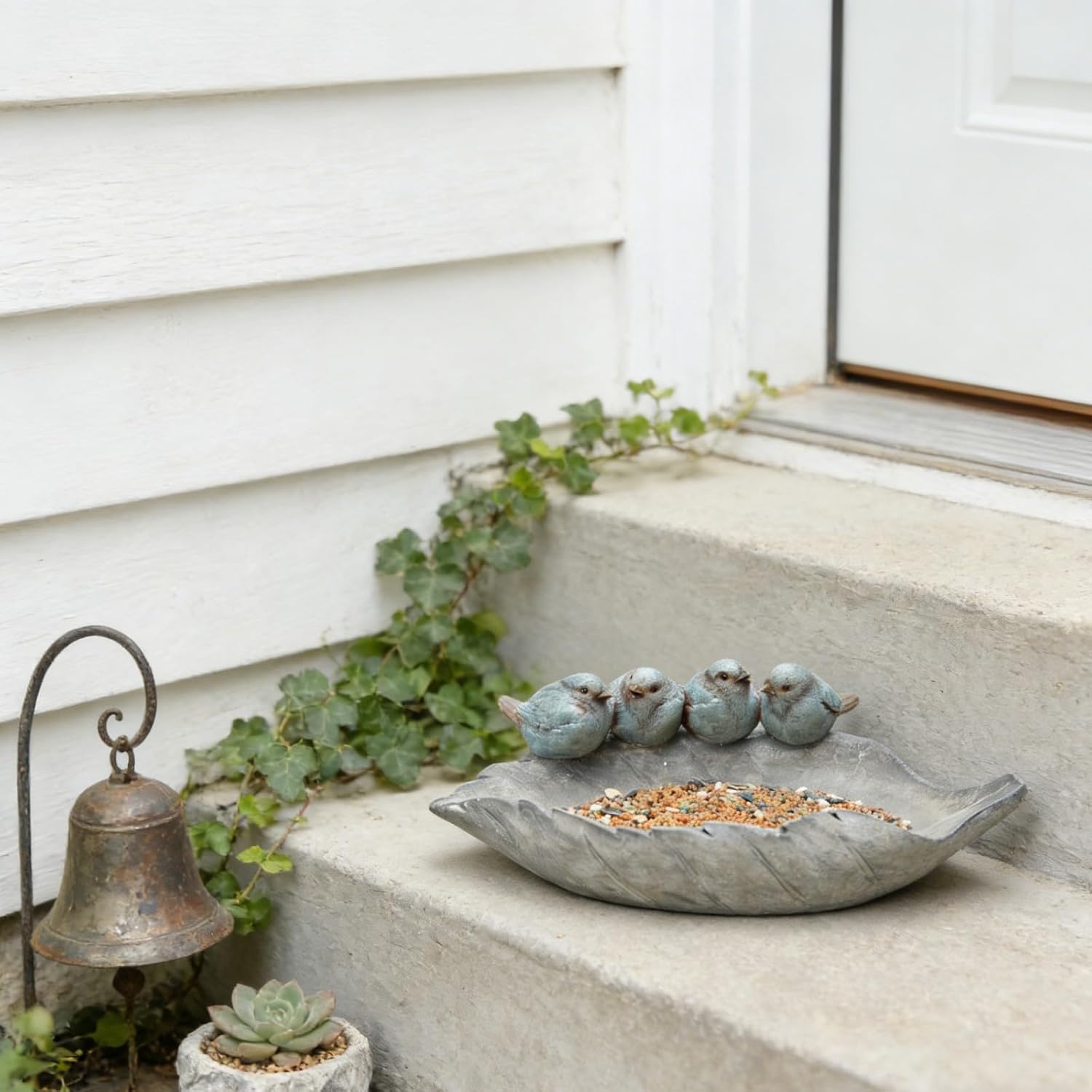 Bird-Feeder Wild Bird-Bath Bowl Outdoors - Garden Decor Polyresin Birds on Leaf 12.4 * 7.5 * 4.1 Inch-Newman House Studio