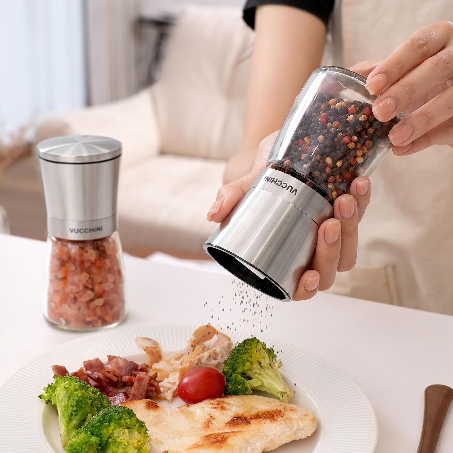 Vucchini Stainless Steel Salt and Pepper Grinder Set Manual