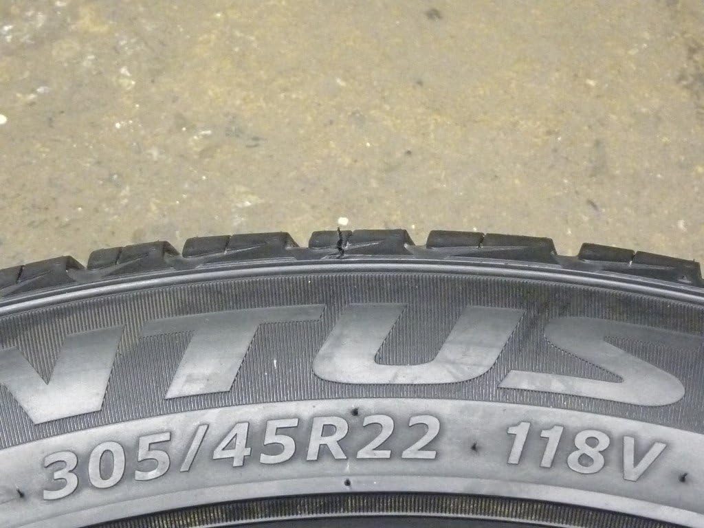 Hankook Ventus ST RH06 All-Season Tire - 275/55R20 117V | Truck/SUV Performance All Season Traction 117V Rated Extra Load Radial Construction Black Sidewall Tire
