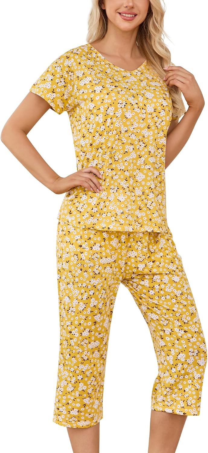 ENJOYNIGHT Womens Pajama Set Cotton Short Sleeve Top With Capri Pants Pj