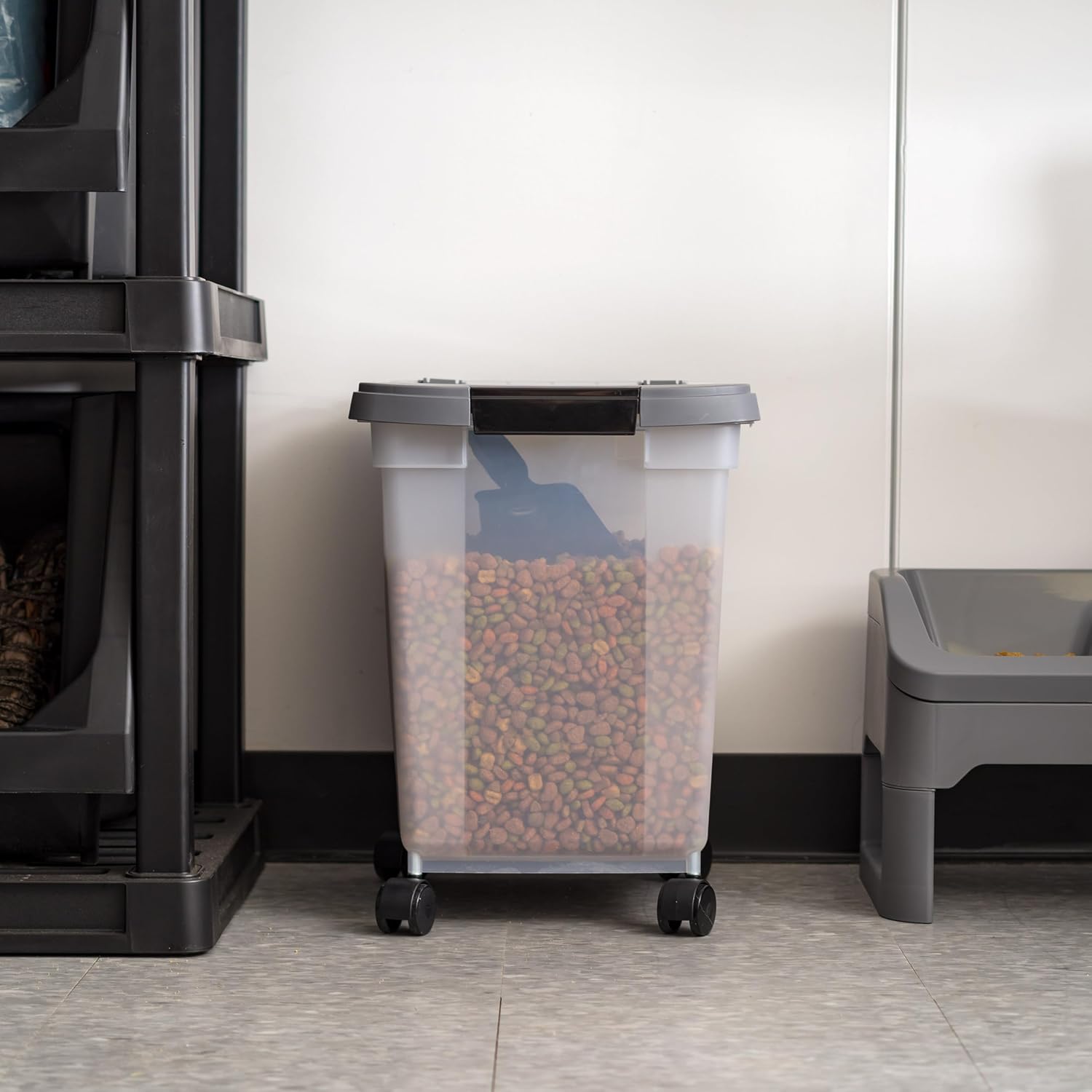 IRIS USA Dog Food Storage Container, Up to 25 lbs, Black, Made in USA | Wheels for Mobility, Airtight Seal, BPA-Free, Best for Bird Seed, Cat food, Cat Litter, Chicken Feed, Pellets
