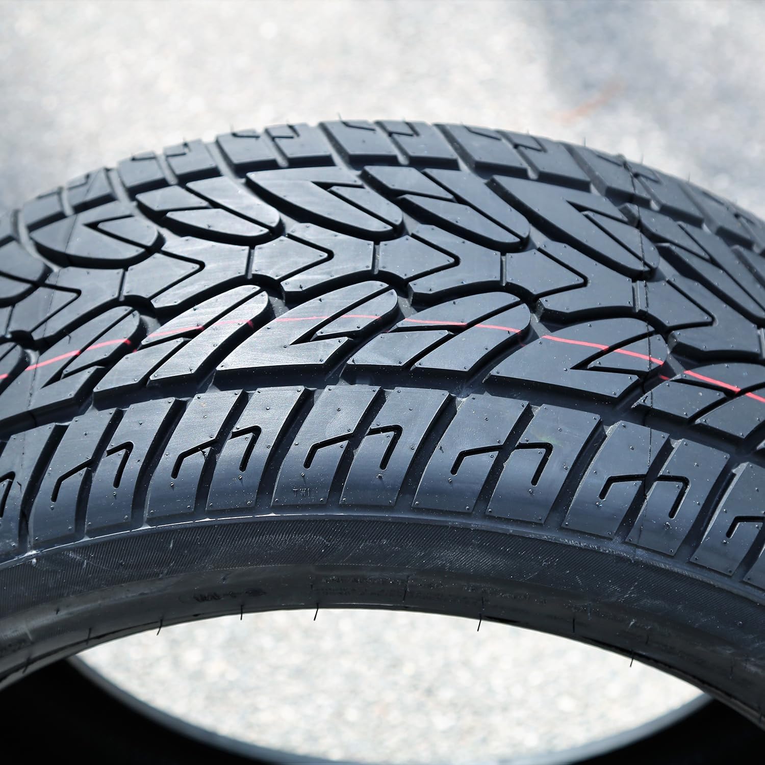 4 x Fullway HS266 305/45R22 118V All Season XL 22 inch Tires
