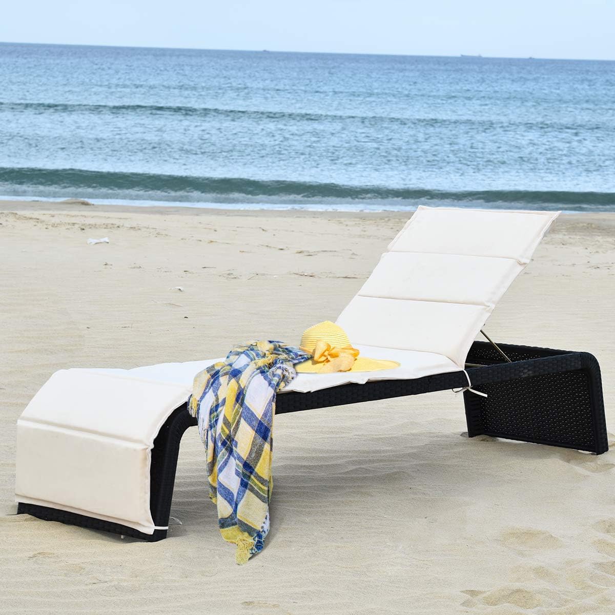 Tangkula Outdoor Chaise Lounge Chair, 5-Position Adjustable Rattan Recliner Chair w/Cushioned Seating and Adjustable Feet