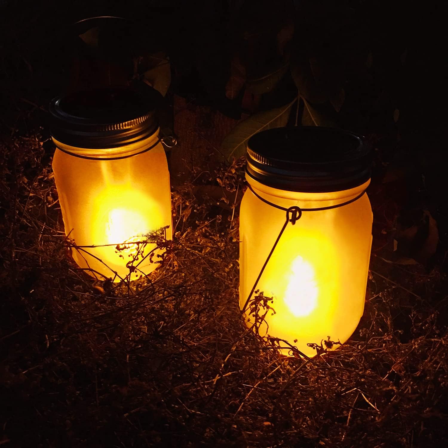 Solar Flicker Torch Lights, 6 Pack Waterproof Dancing Flicker Lanterns Lights Build-in Glass Mason Jar