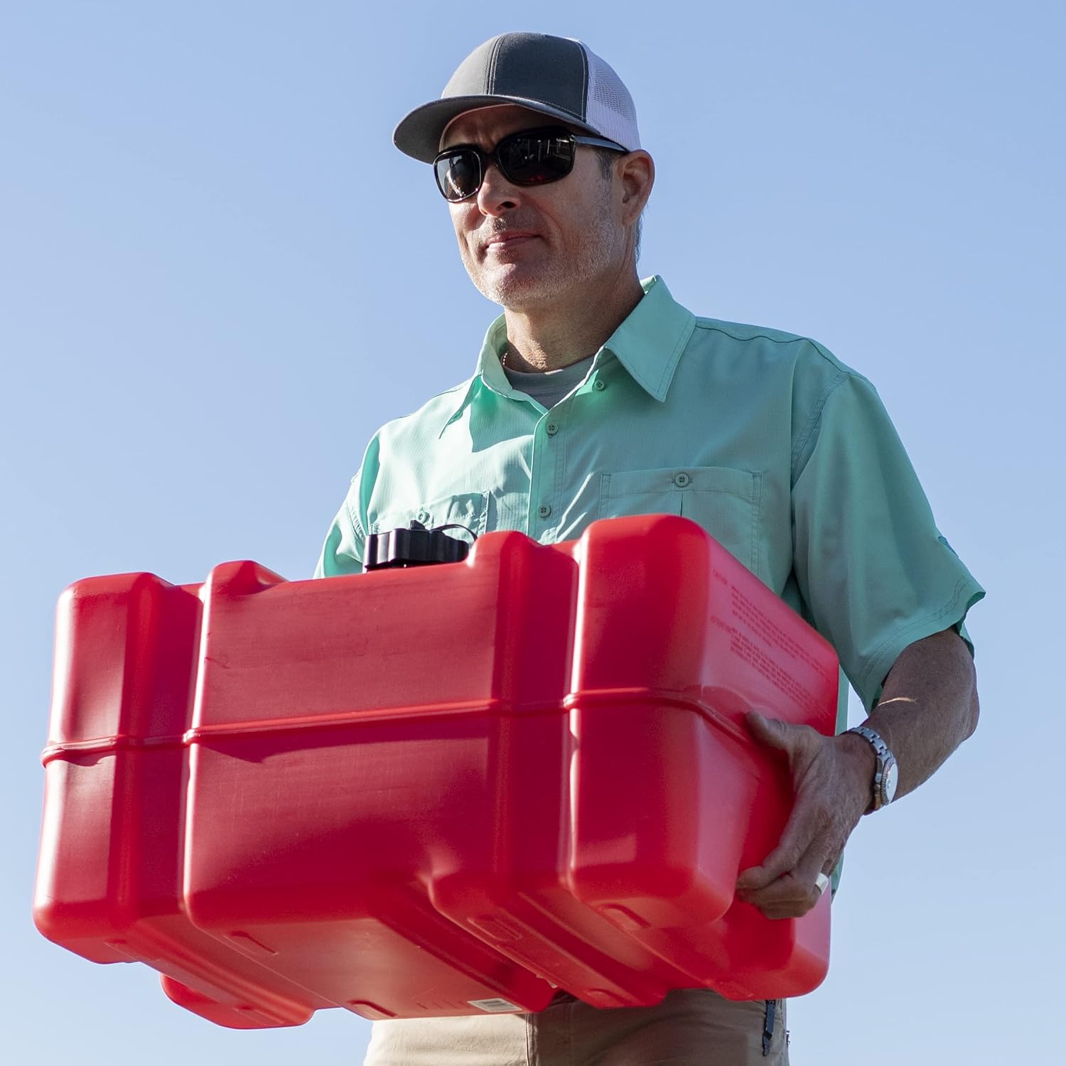 Scepter 6 Gallon Portable Marine Gas Can, Boat Fuel Tank with Top Handle | Underseat Design, 2-Way Vented Cap, Built-In Fuel Gauge and Pick-Up, EPA & CARB Compliant, 19.3"L x 12.2"W x 10.2"H (10511)
