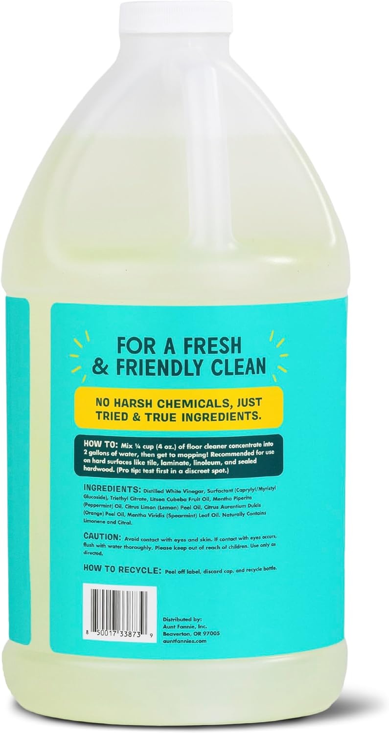 Aunt Fannie's All Purpose Vinegar Cleaner Spray, Lavender, Pack of 1 | Cuts Grease & Grime, No Harsh Residue, Safe for Kitchens Bathrooms Windows Counters & Sealed Areas, Kid and Pet Safe