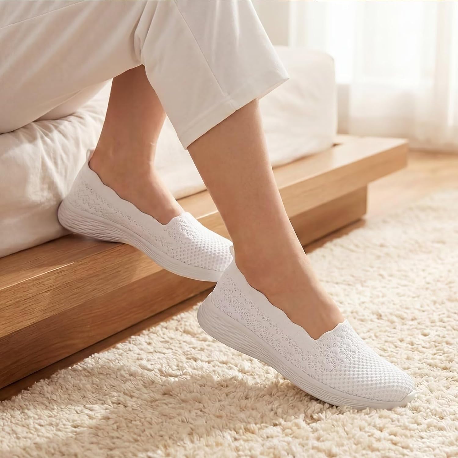 poemlady Women's Walking Shoes Slip On Knit Mesh Loafers Round Toe Flat