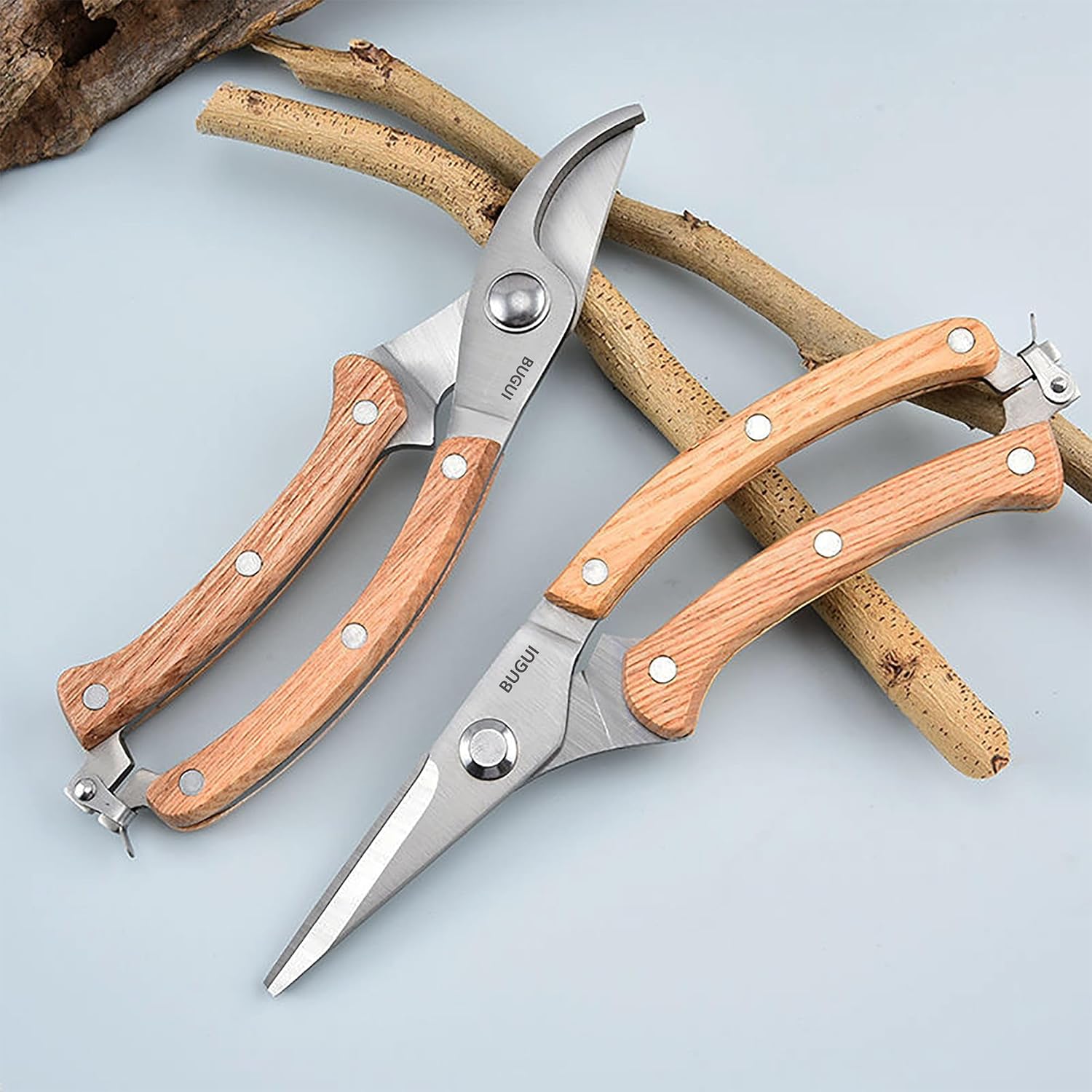 BUGUI Wood Handle Pruning Shears, SK-5 Steel Blade, 1-inch Cutting Capacity, Sharp, Well Designed Garden Shears, 8"