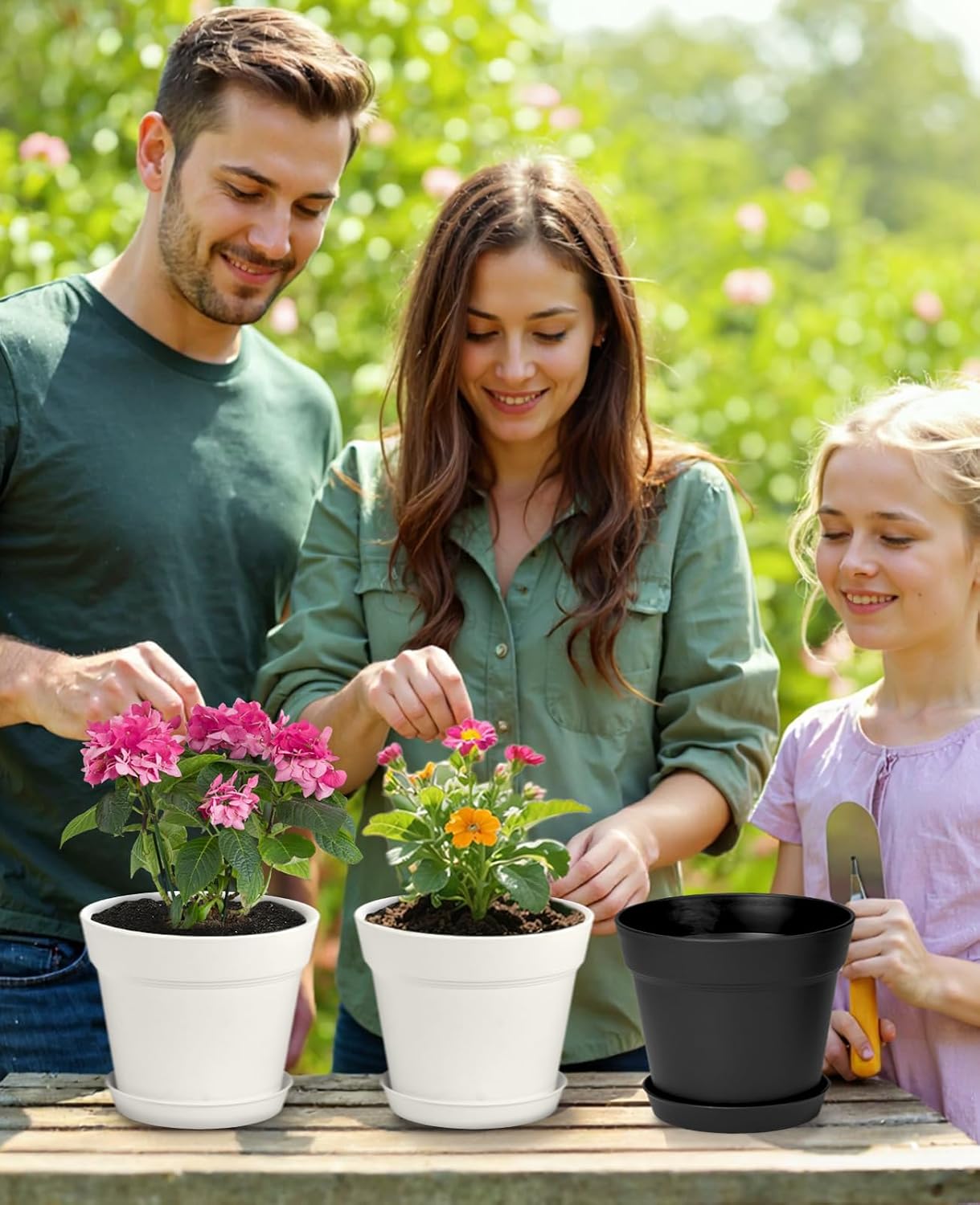 homenote 7.5 Inch Plastic Flower Pots with Drainage Holes and Trays (8 Pcs)
