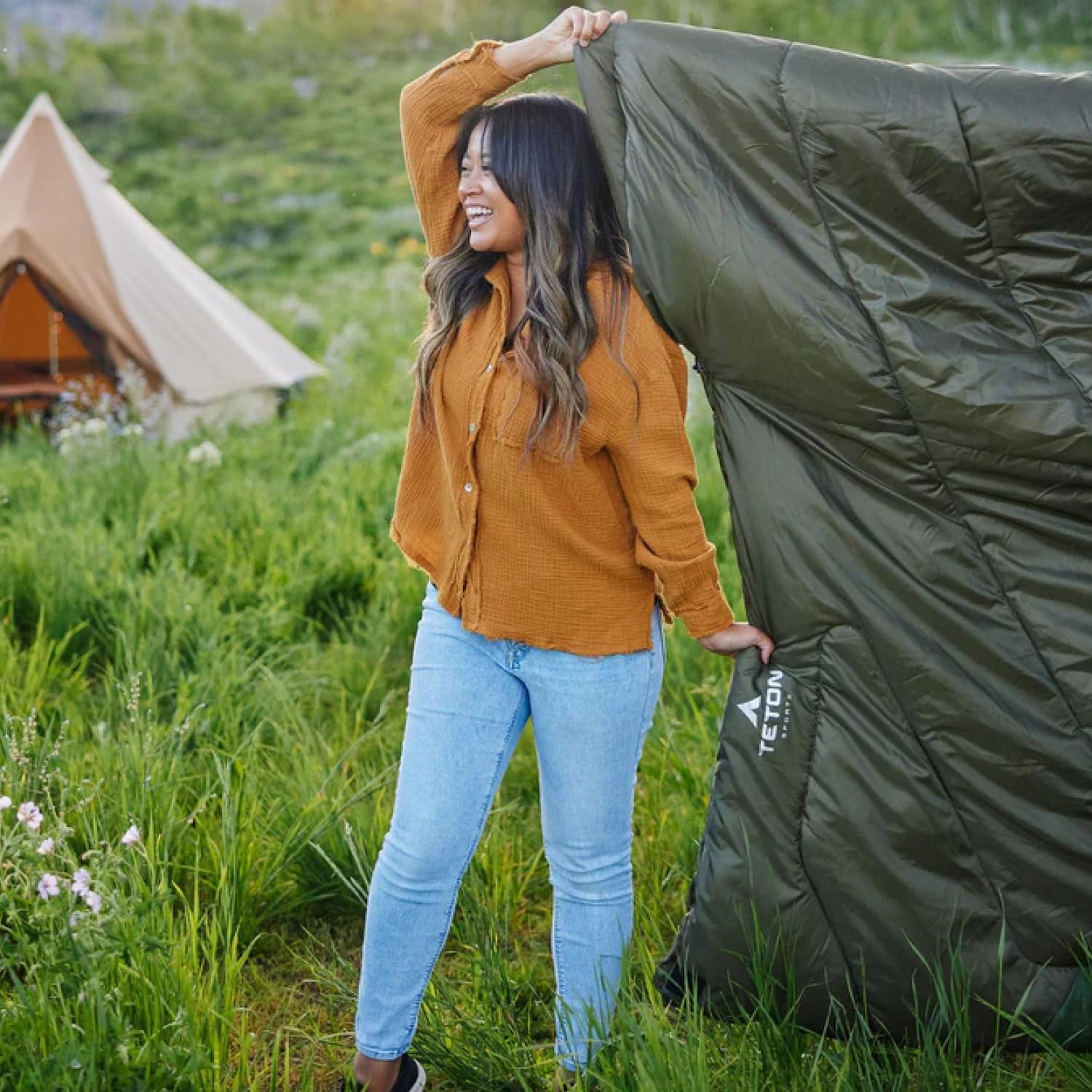 Teton Mammoth Queen Size Double Sleeping Bag- A Warm Bag the Whole Family can Enjoy – Great for Camping, Hunting and Base Camp. Compression Sack Included