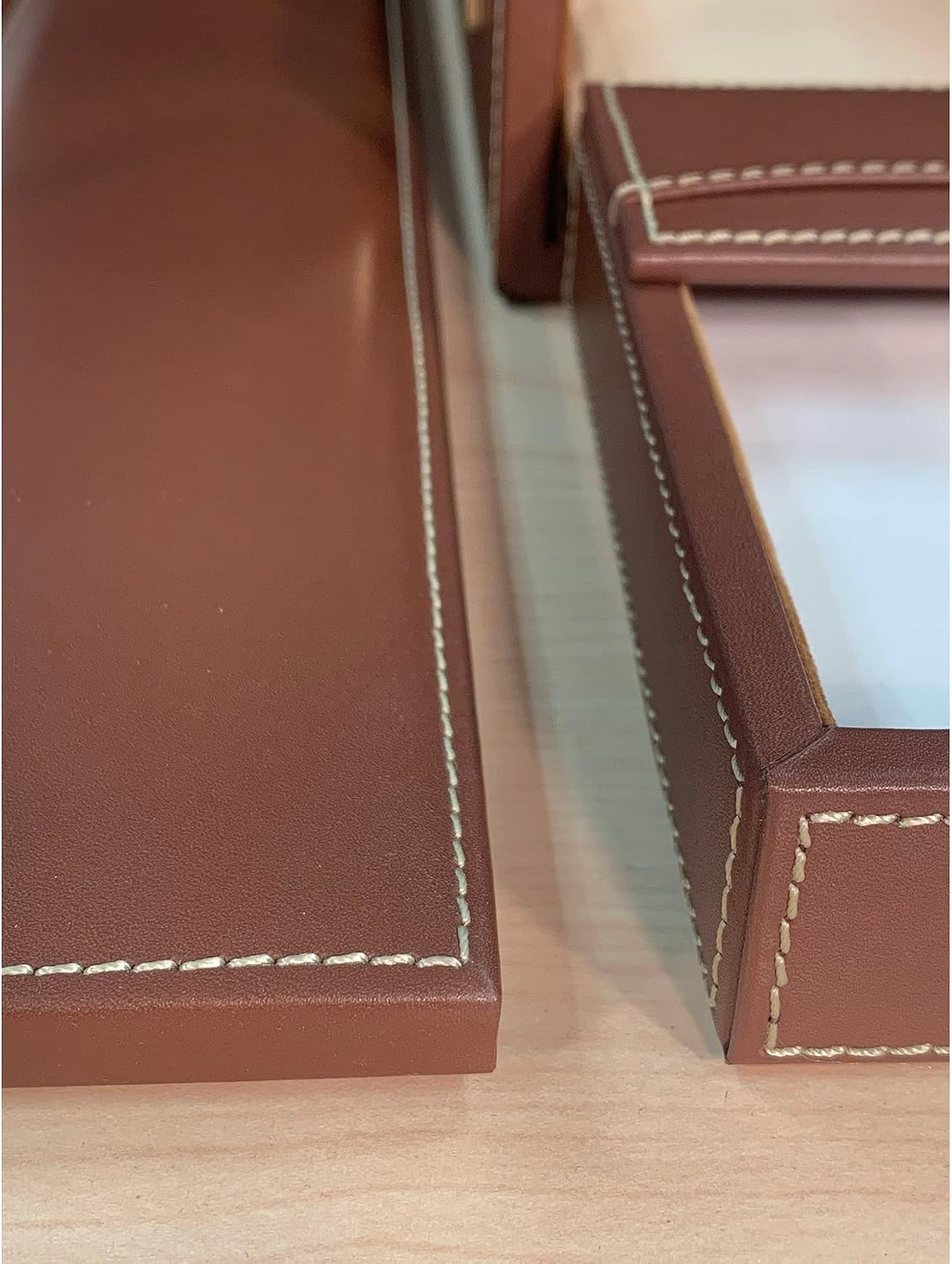 Dacasso Rustic Brown Leather Desk Set, 7-Piece (D3204)