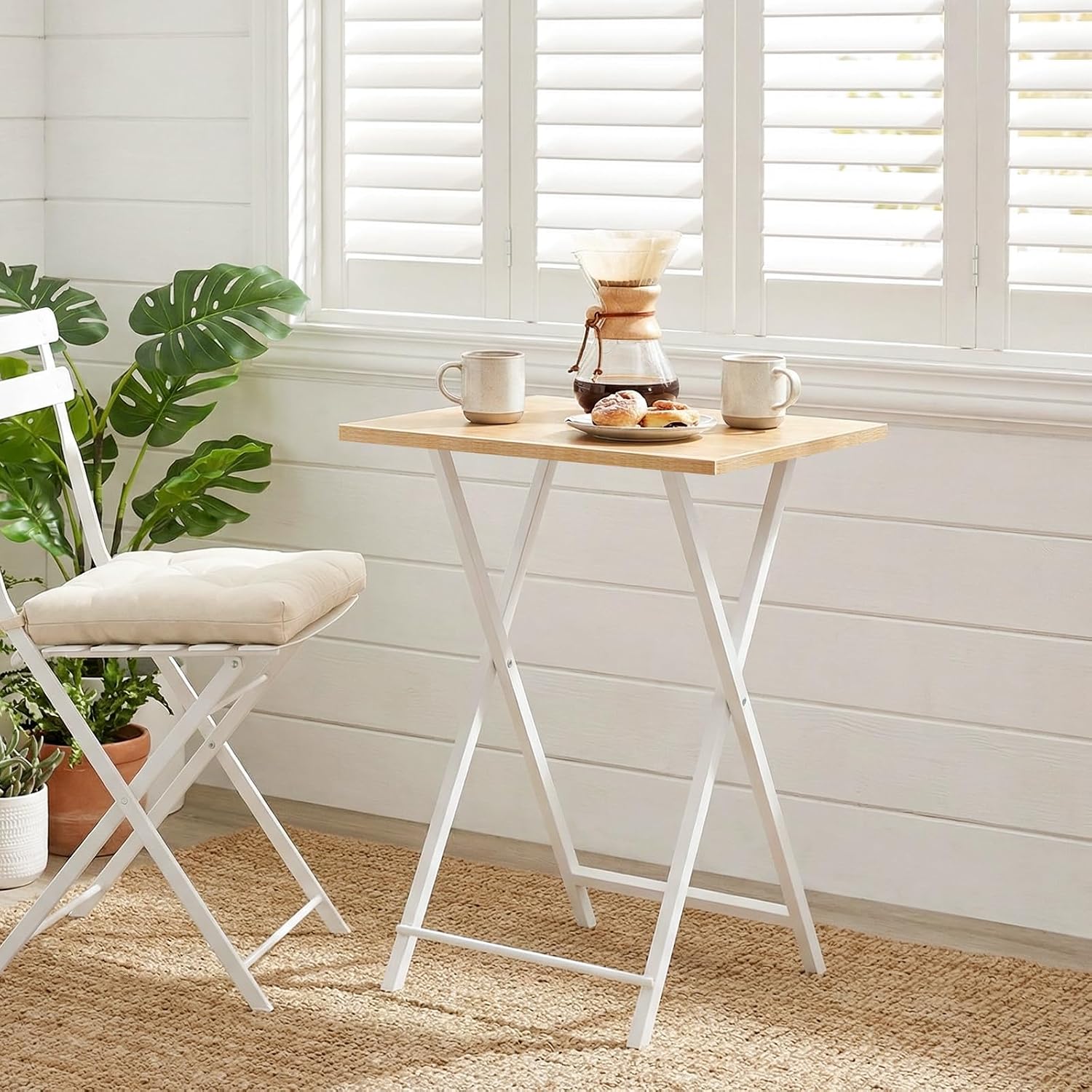 HOOBRO Folding TV Table, TV Tray, Stable Snack Table for Small Space, Portable Sofaside Desk, Easy Assembly and Storage