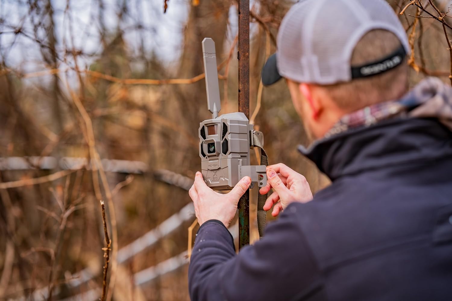 TACTACAM Reveal X 3.0 Cellular Trail Camera Reveal Solar Panel | Night Vision, 4K photo, 1080p video, auto-connect multi-carrier LTE
