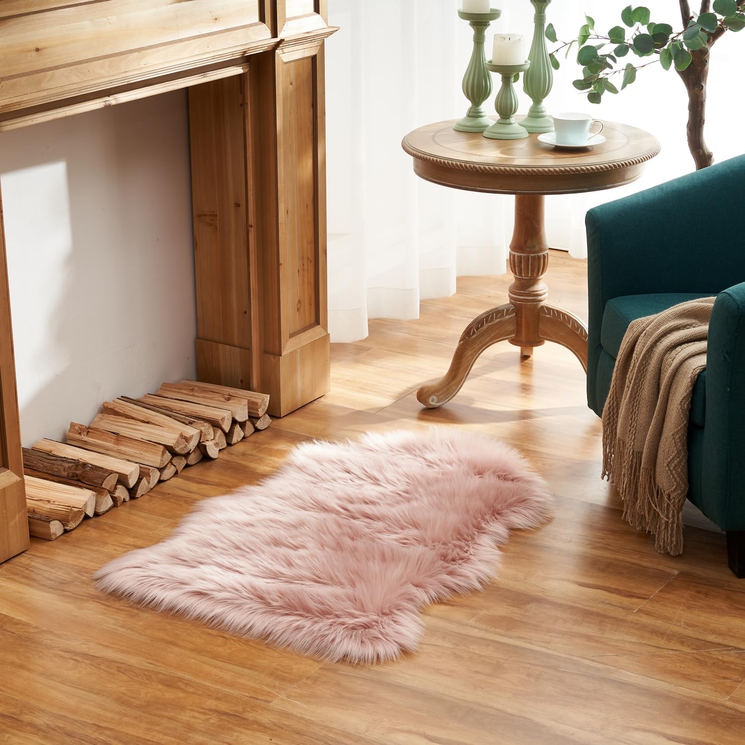 EasyJoy Ultra Soft Fluffy Shaggy Area Rug Faux Fur Rug Chair Cover Seat Pad Fuzzy Area Rug for Bedroom Floor Sofa Living Room (2 x 6 ft Sheepskin