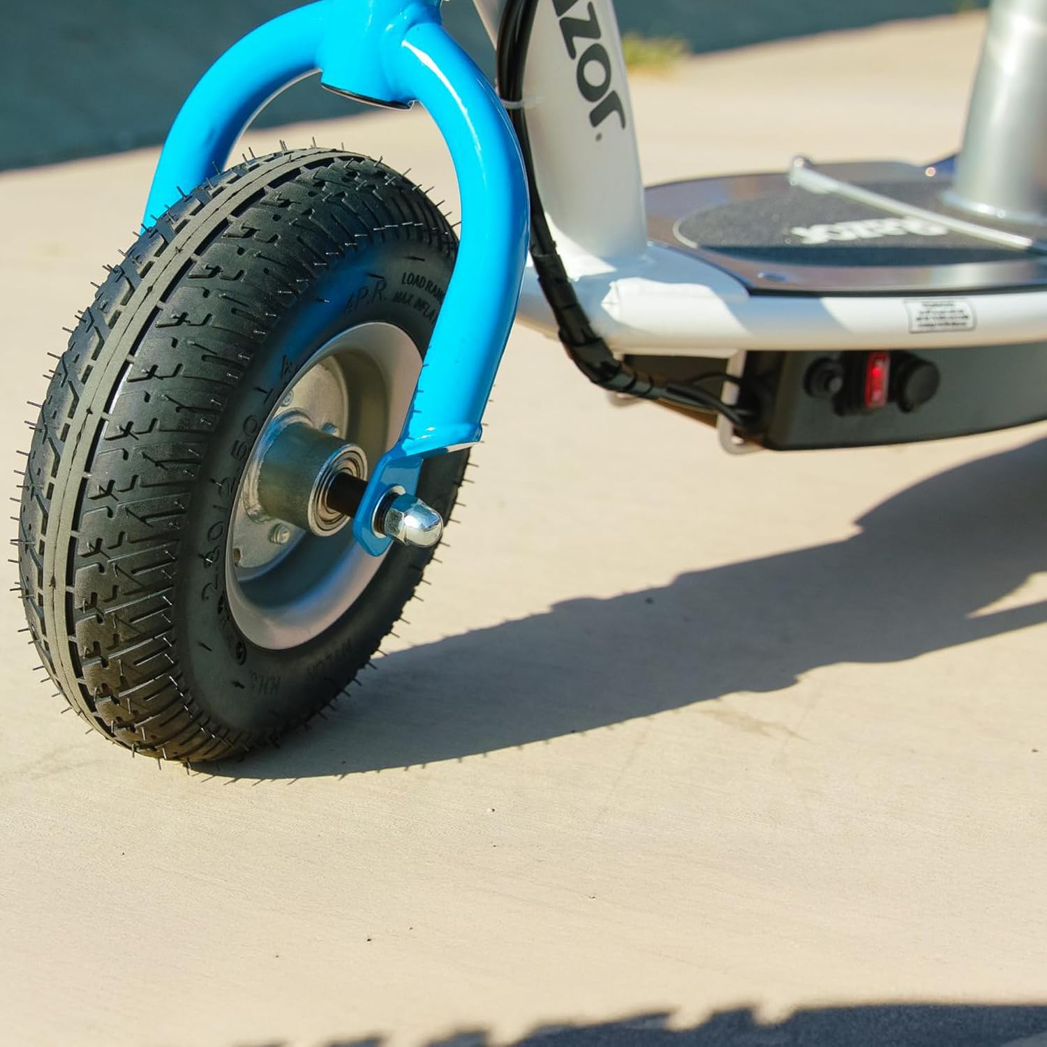 Razor E300S Seated Electric Scooter for Kids Ages 13+ - 9" Pneumatic Tires, Removable Seat, Up to 15 mph and 40 min of Ride Time