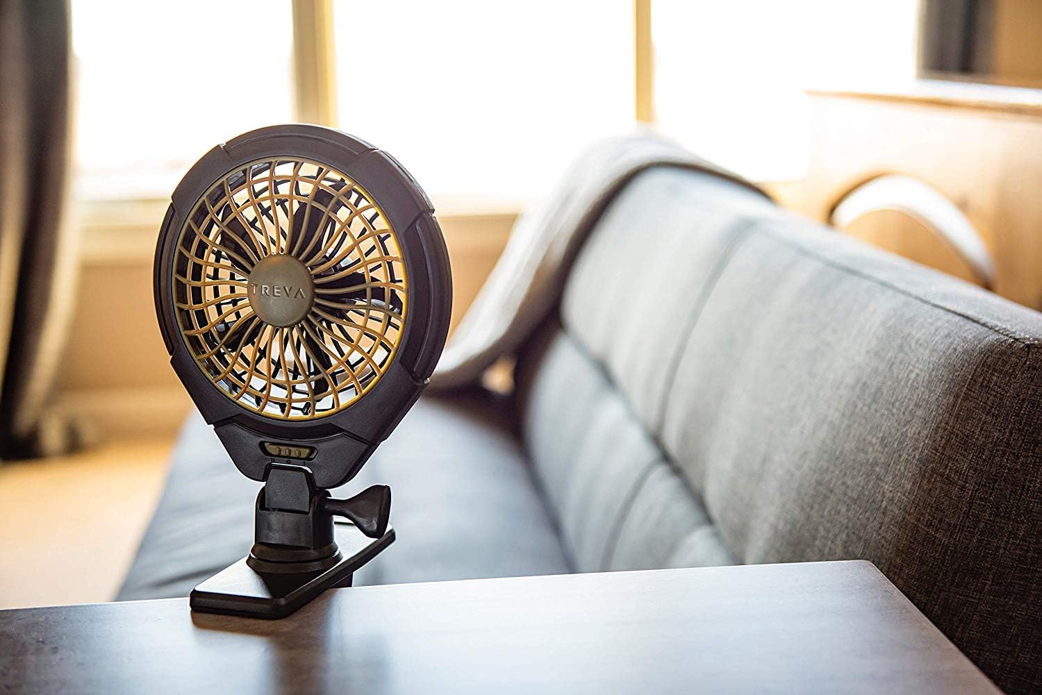 Treva 5 in Battery Powered Clip Fan with Clamp | Yes