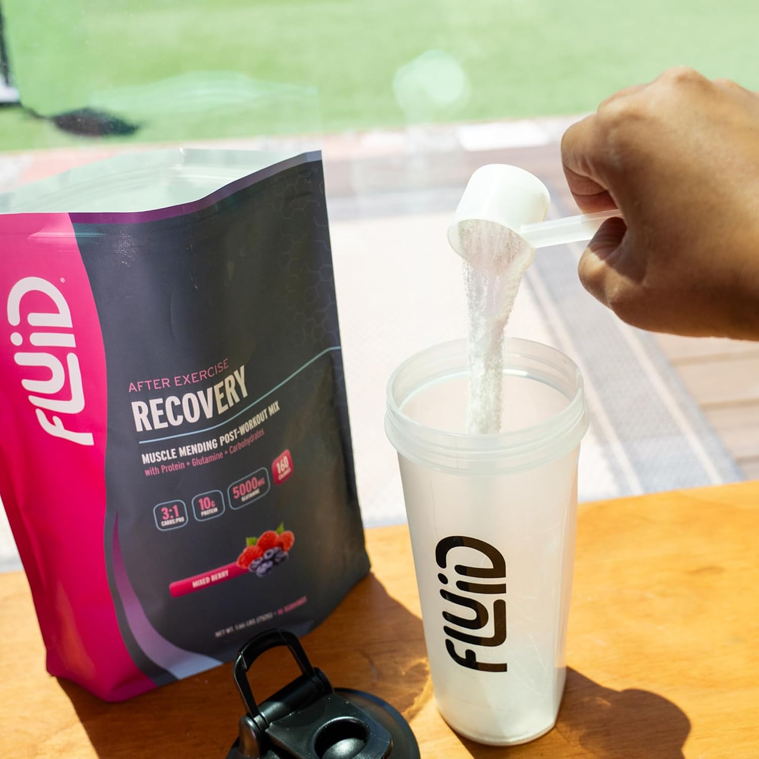 Fluid Recovery, Post-Workout Drink Mix, Whey Isolate Protein, L-Glutamine, Carbs, All Natural Ingredients, Gluten-Free, Lactose-Free (Tropical Fruit)