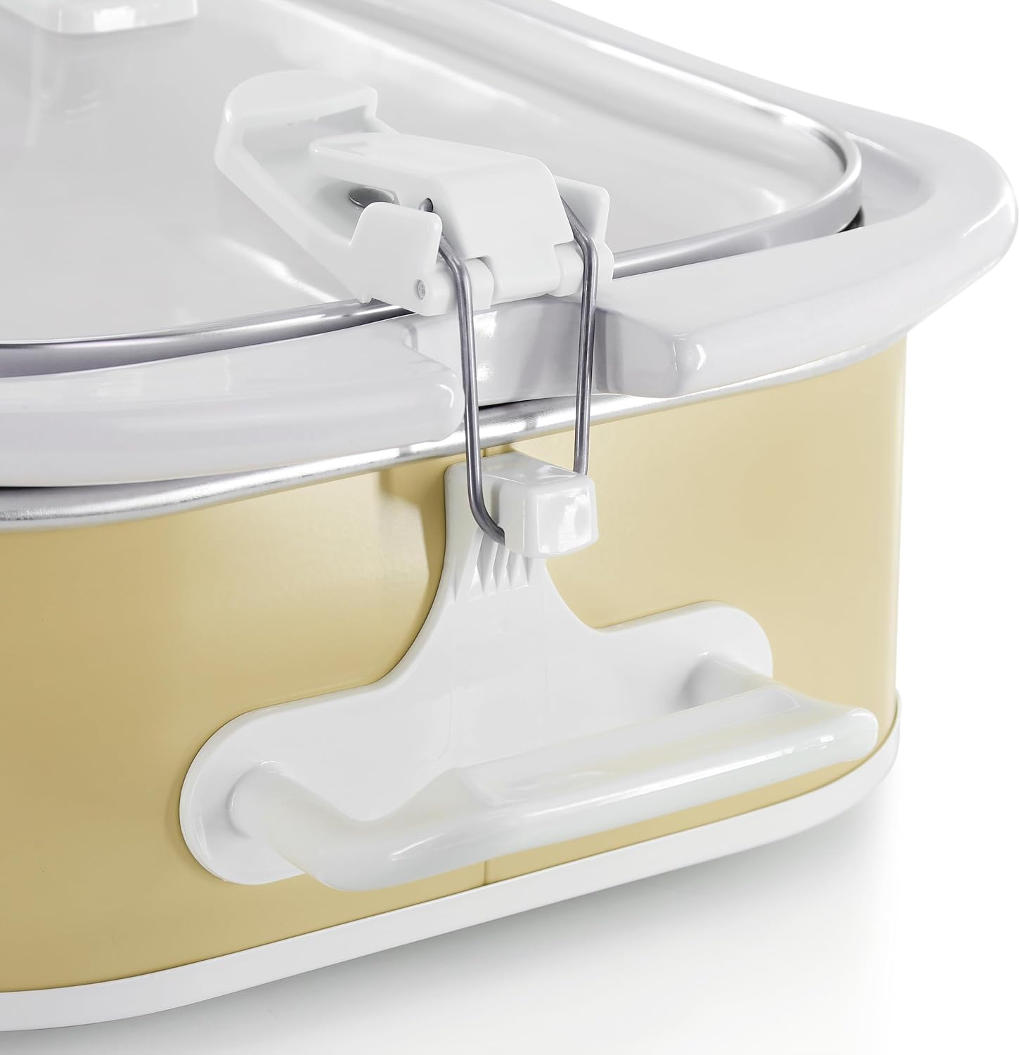 MegaChef 3.5 Quart Rectangle Casserole Slow Cooker with 3 Temperature Settings, Carry Handles and Locking Tempered Glass Lid (Cream)