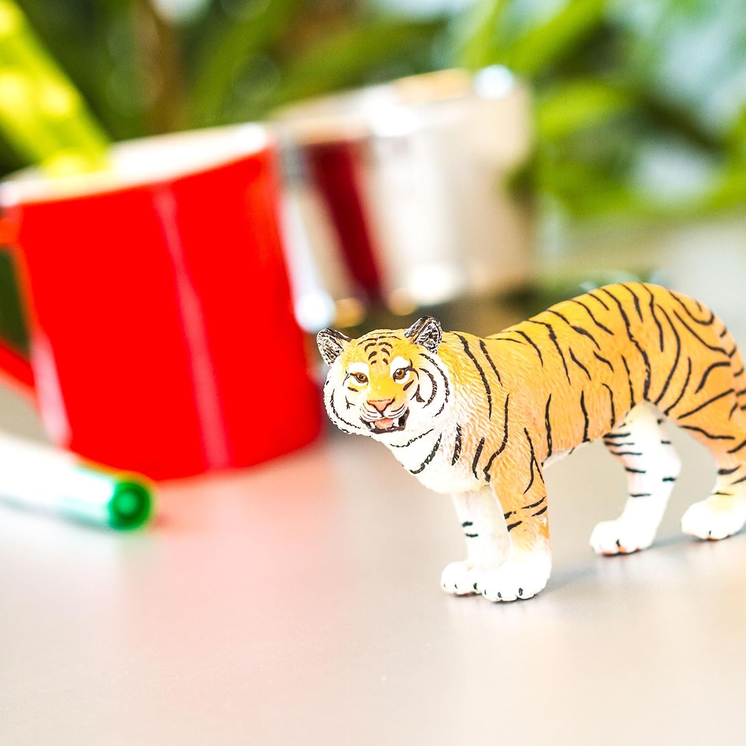 Safari Ltd. Bengal Tigress Figurine - Lifelike 5" Hand-Painted Wildlife Figure - Educational Toy for Boys, Girls & Kids Ages 1+