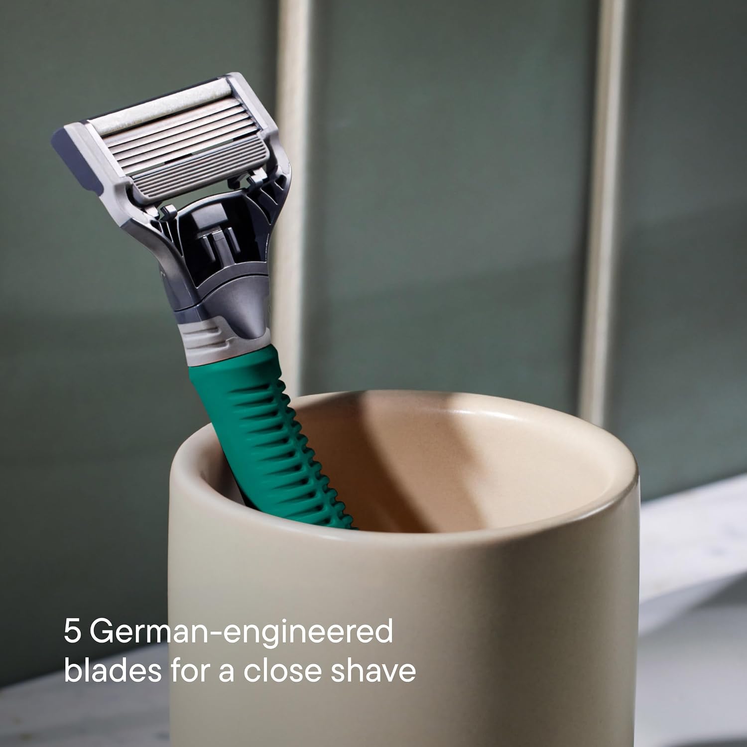 Harry's Original Shaving Kit for Men - Razor Handle, 3 Refills, Shave Gel