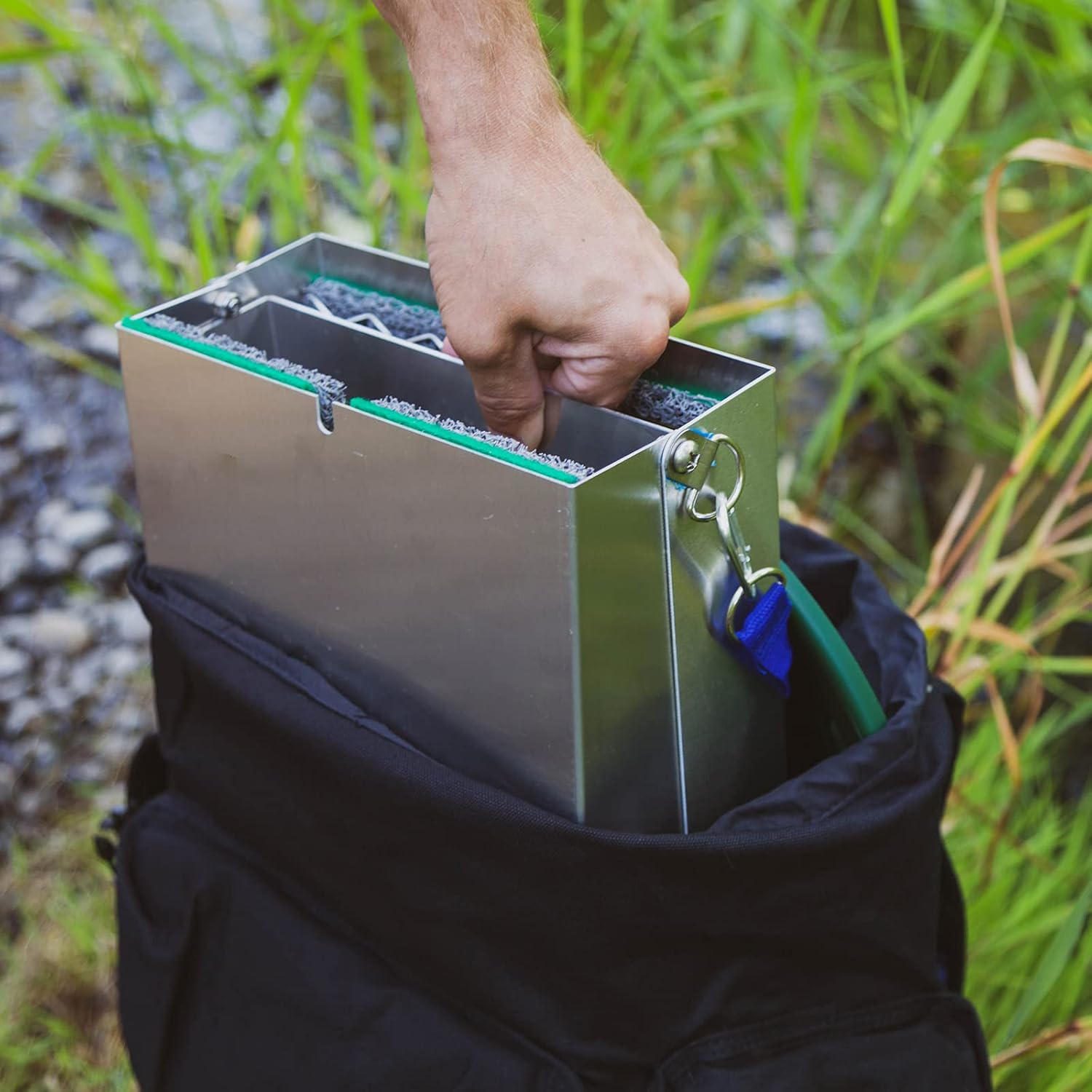 ASR Outdoor 50" Aluminum Folding Sluice Box for Gold Prospecting Backpack Set, Black