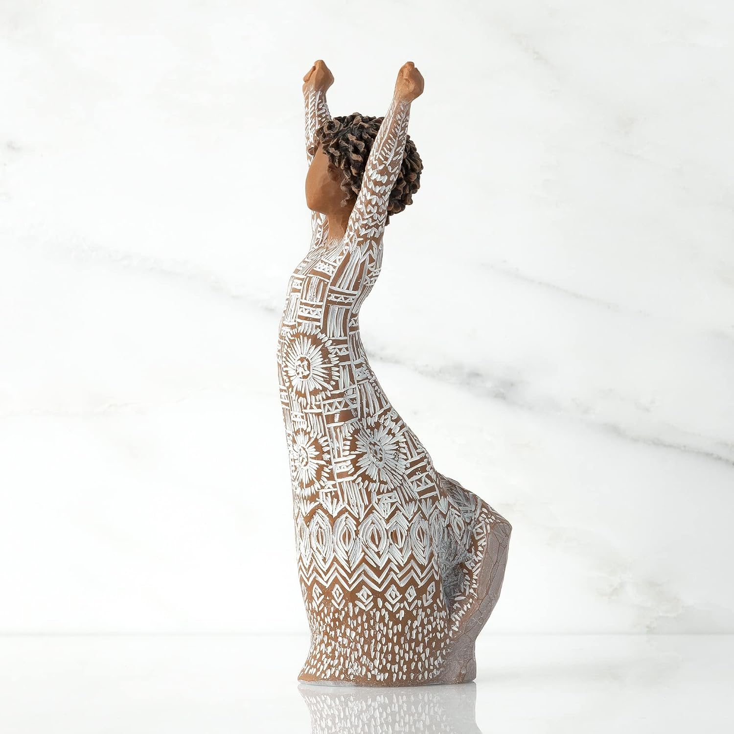 Willow Tree Quest, Sculpted Hand-Painted Figure | Cast from a Susan Lordi Original Carving, Inspirational Gift of Encouragement, Strength, Hope and Confidence