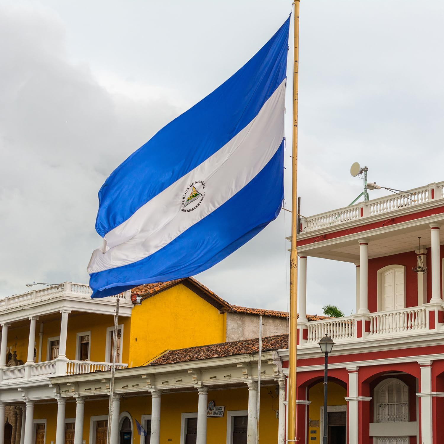 Nicaragua Flag 3x5 ft Outdoor Bandera de Nicaragua Nicaraguan National Flag | Double Sided 3 Ply Heavy Duty Polyester Banner with Brass Grommets for Home and Outdoor Decoration, 4 Rows Stitching