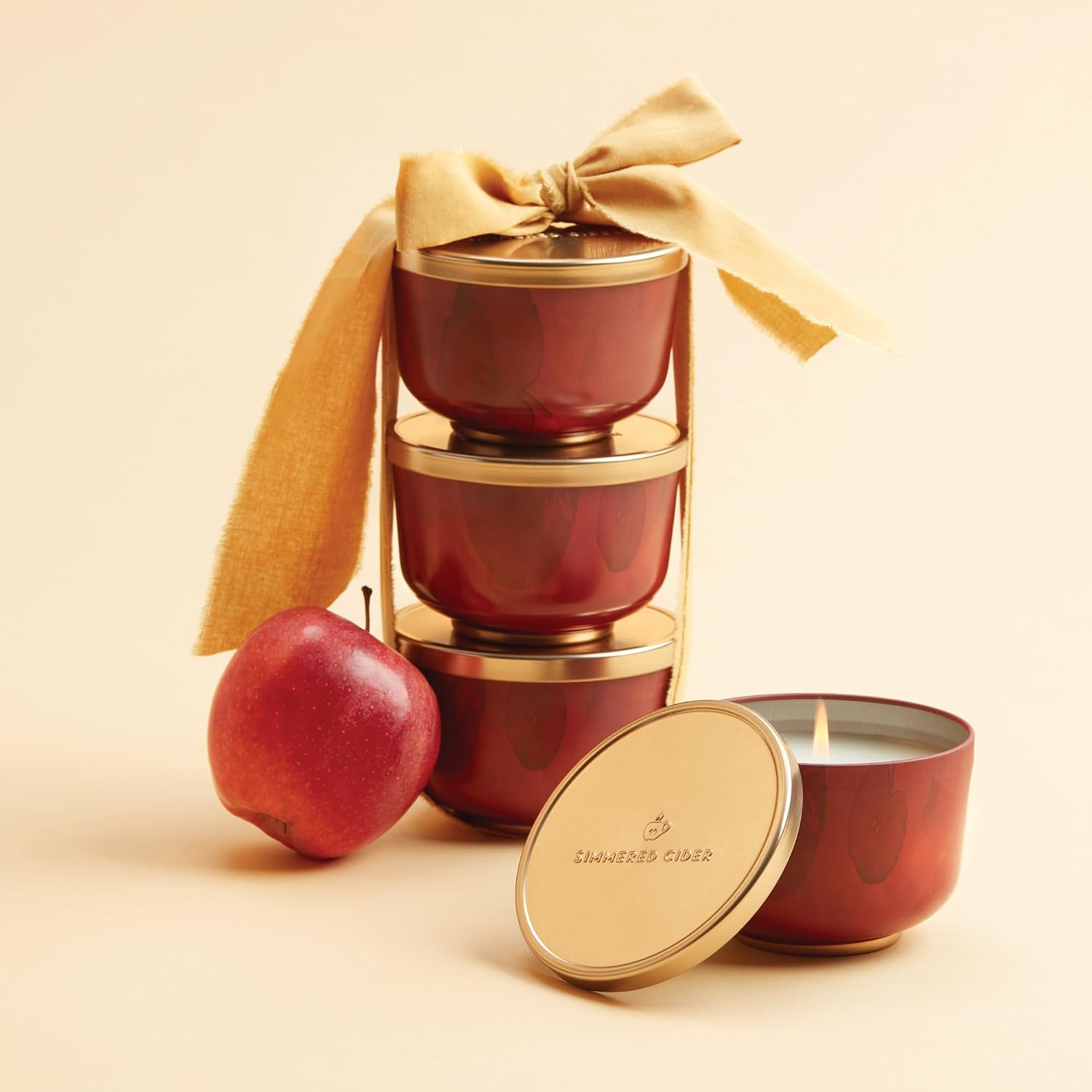 Thymes Scented Candles for Women & Men – Tin with Lid – Luxury Home Decor – Holiday Candles with Notes of Crisp Siberian Fir Needles, Cedarwood, & Sandalwood (Frasier Fir, 6.5 oz)