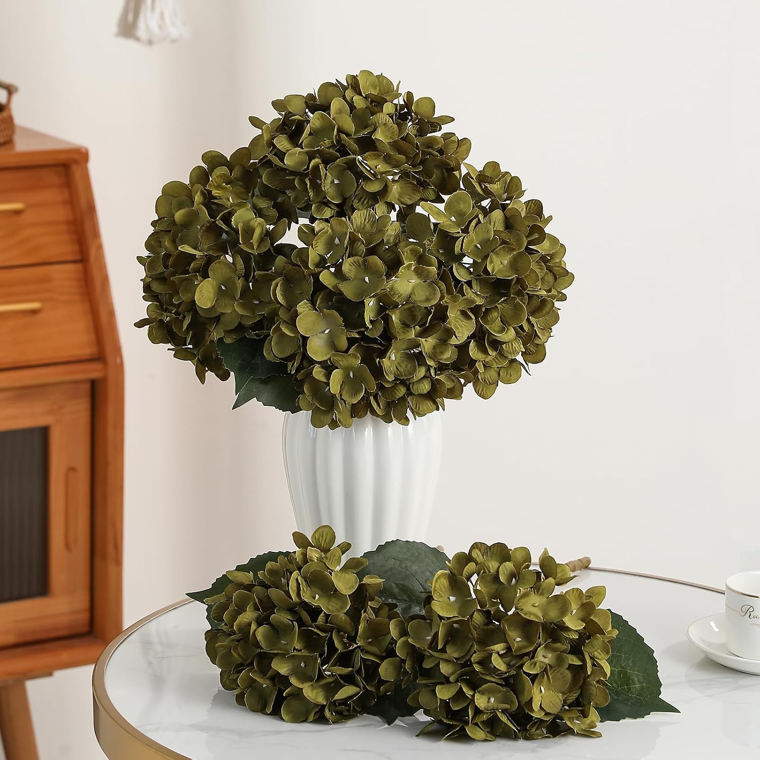 Kisflower 6pcs White Hydrangea Artificial Flowers - Faux Hydrangea Flowers, Fake Silk Flowers for Table Centerpiece
