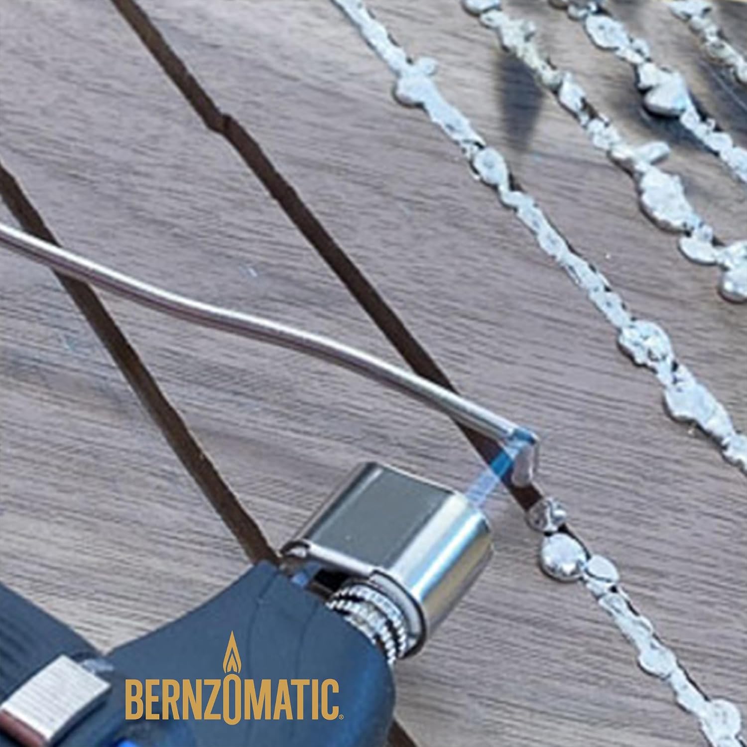 Bernz-O-Matic ST2200T Micro Flame Butane Torch Kit, Small, Black | Small Torch for Creme Brulee, Kitchen Cooking, Soldering & Jewelry Repair | Portable Mini Torch Lighter
