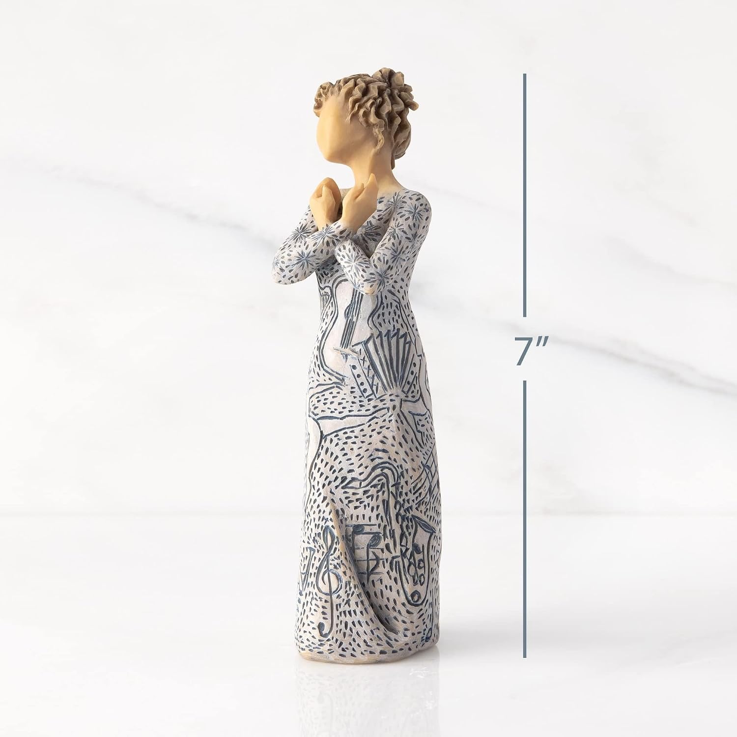 Willow Tree Happiness, Sculpted Hand-Painted Figure | Cast from a Susan Lordi Original Carving, Meaningful Keepsake Gift for Loved Ones, Display on Shelf, Table or Mantel
