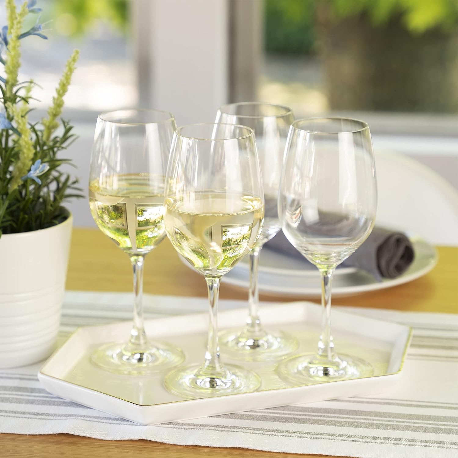 Spiegelau Wine Lovers White Wine Glasses Set of 4 – Elegant Stemmed Crystal Wine Glassware for Chardonnay, Sauvignon Blanc & Riesling – Lead-Free Crystal Glass Set
