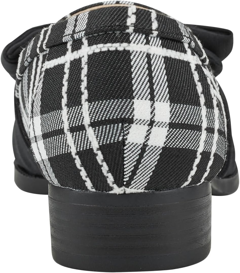 Bandolino Women's Lindio Loafer