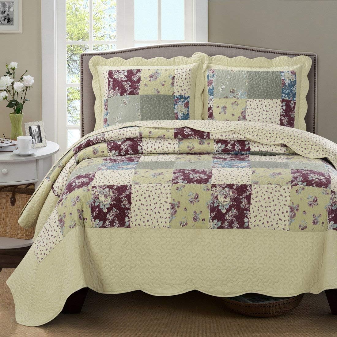 Royal Hotel Ayat Birds Oversized Coverlet Set Queen Size – Luxury Queen Quilt Bedspread, All Season Soft Filled Quilts