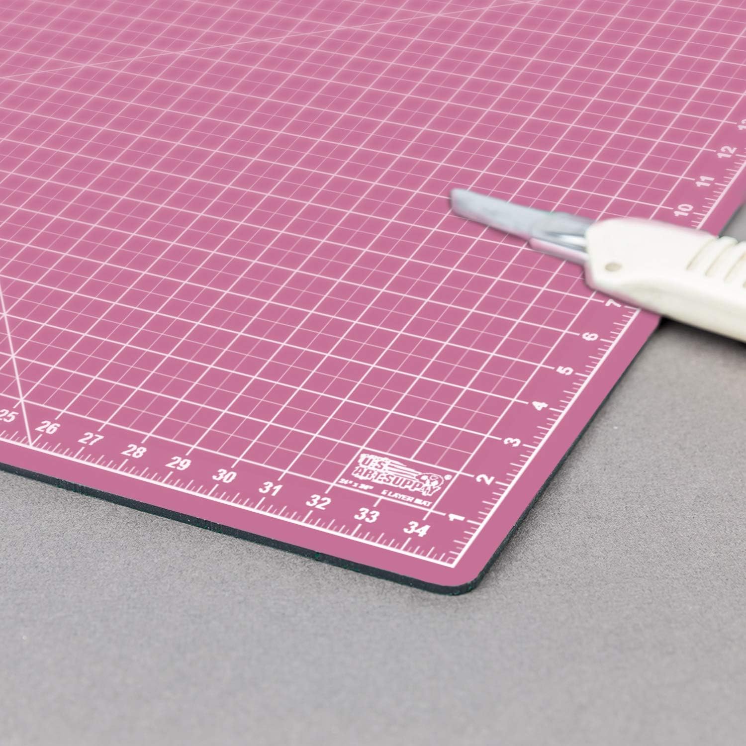 U.S. Art Supply 24" x 36" Self-Healing Cutting Mat 5-Ply - Double-Sided White/Blue Craft Mat, Non-Slip Cutting Mats for Crafts, Sewing, Quilting, Scrapbooking | Double-Sided White/Blue Craft Mat, Non-Slip Cutting Mats for Crafts, Sewing, Quilting, Scrapb…