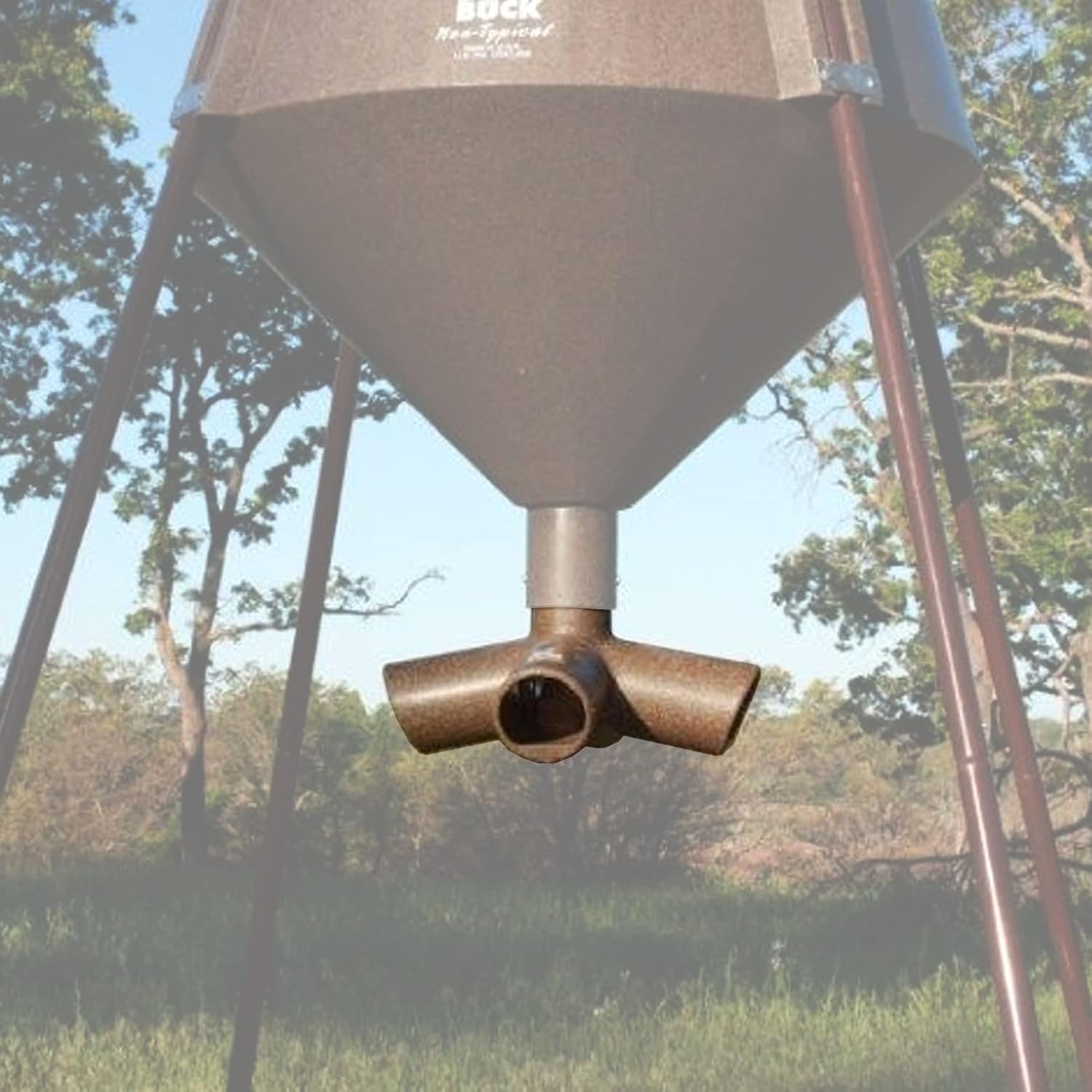 BOSS Buck Protein 4 Way Gravity Head | Hunting Durable Gravity Feed Delivery System with 4 Feeding Tubes for 4 Legged Game Feeder, Roto-Molded