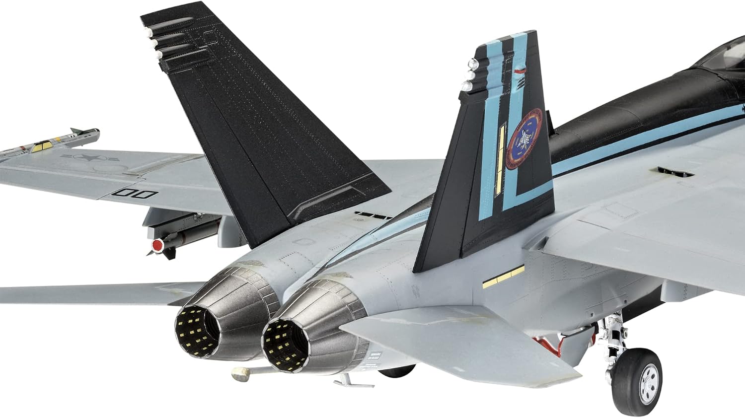 Revell Maverick's F/A-18 Super Hornet