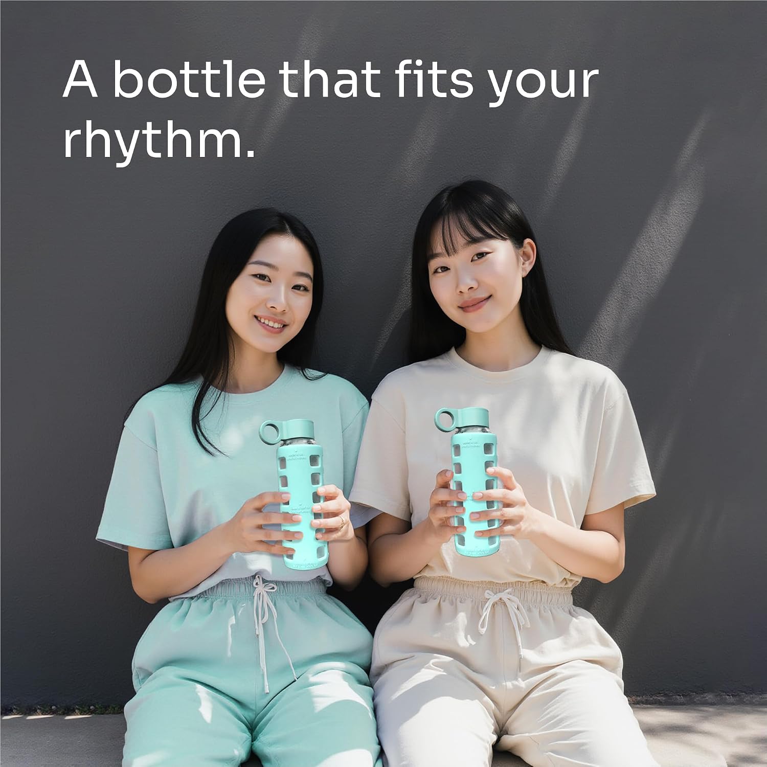 purifyou 40oz / 32oz / 22oz / 12oz Borosilicate Glass Water Bottle with Time & Volume Markers, Silicone Sleeve