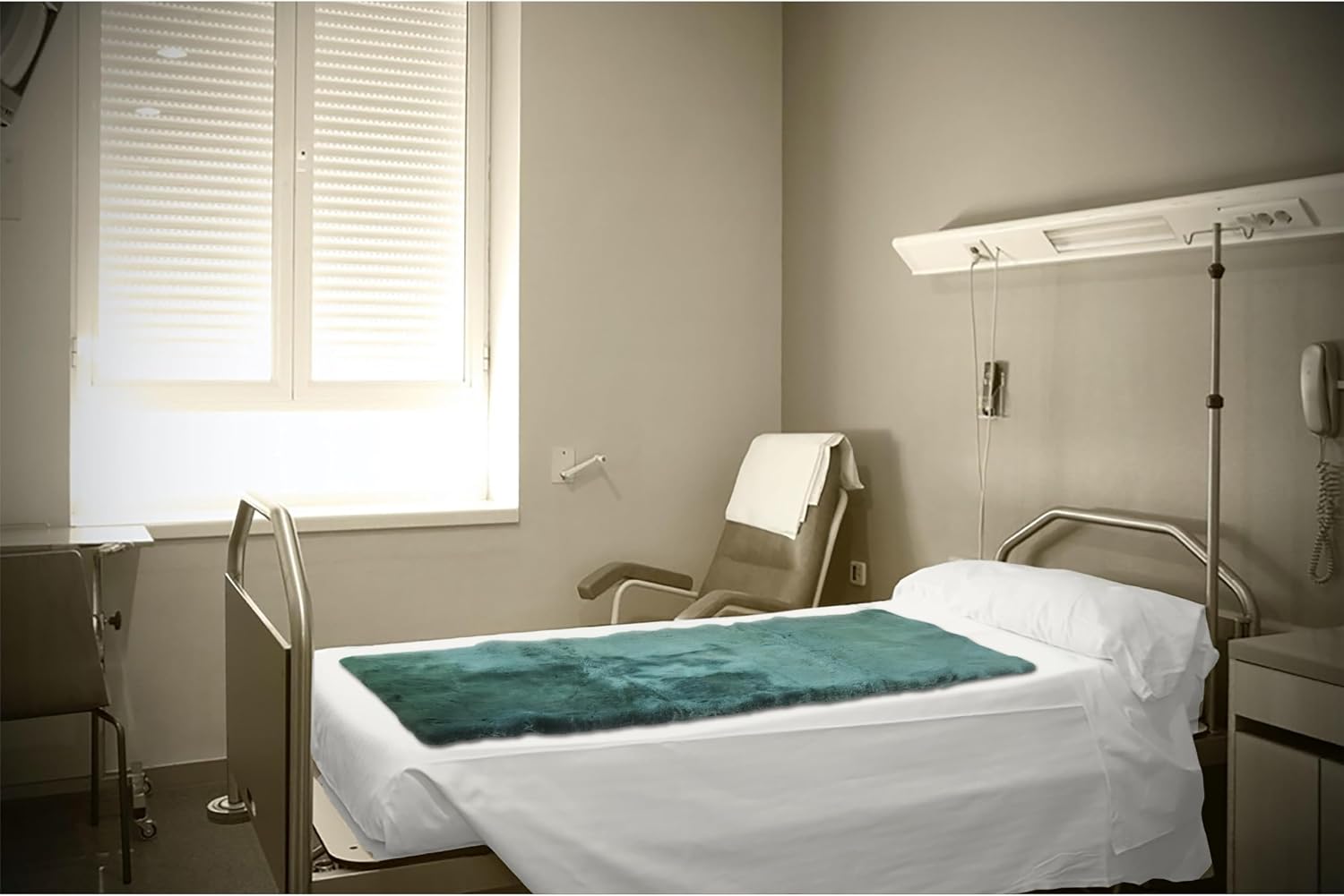 Natural Medical Sheepskin Pad, Non-Slip Back, Natural, 17 x 17 in, 1 Pack