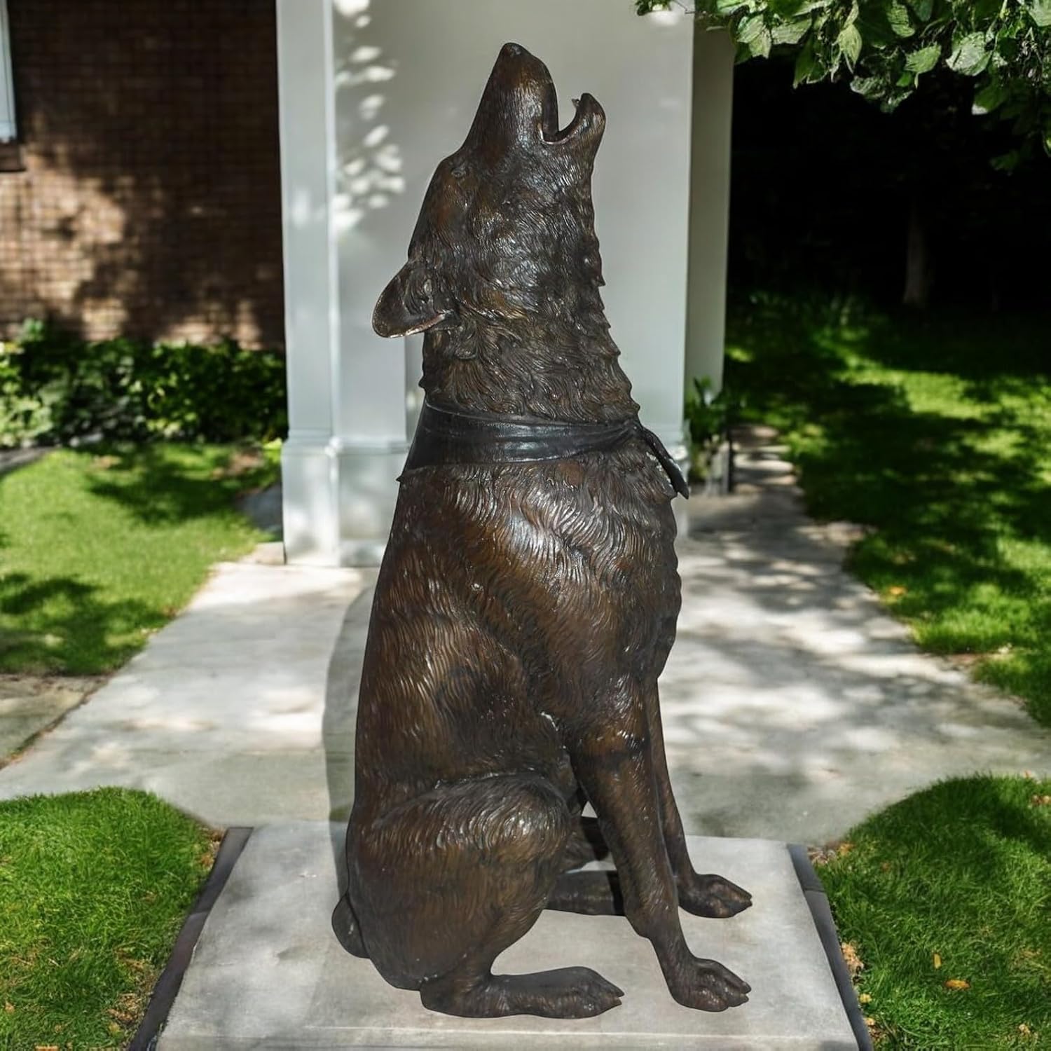 NIFAO Howling Wolf, Wildlife Medium Bronze Statue, 16" L x 20" W x 37" H